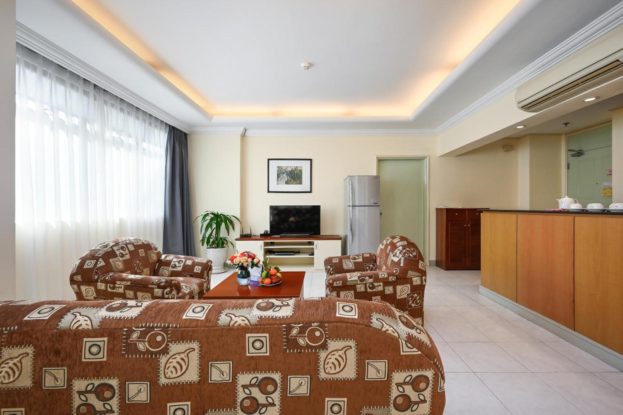 Cityview Serviced Apartment & Hotel Хошимин Экстерьер фото