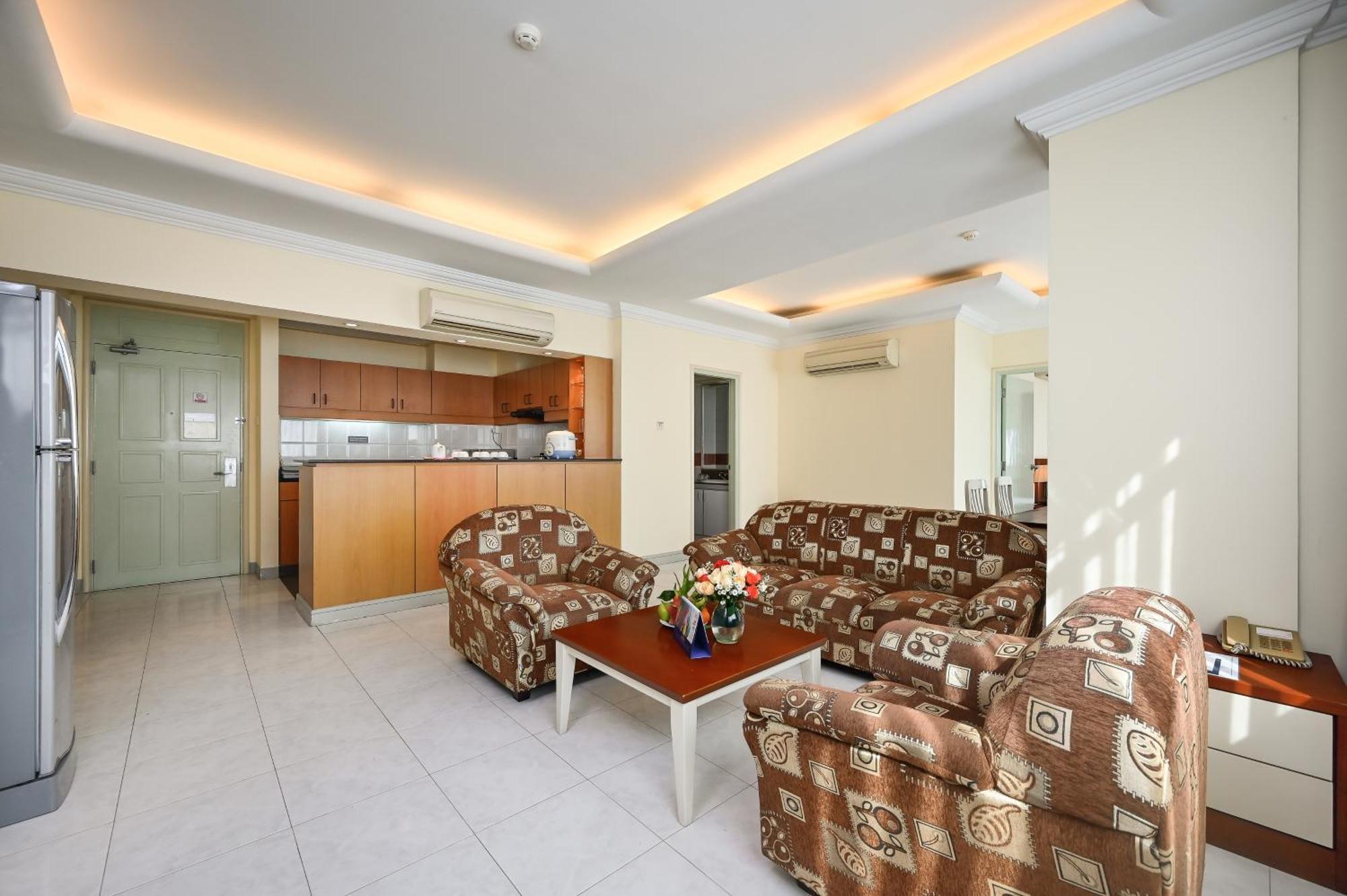 Cityview Serviced Apartment & Hotel Хошимин Экстерьер фото