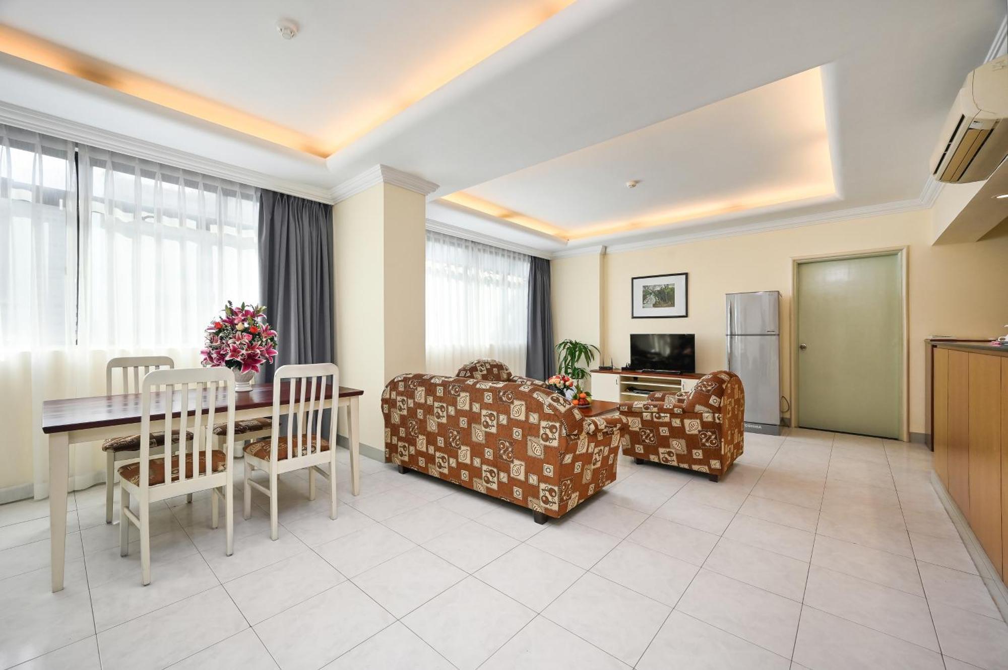 Cityview Serviced Apartment & Hotel Хошимин Экстерьер фото