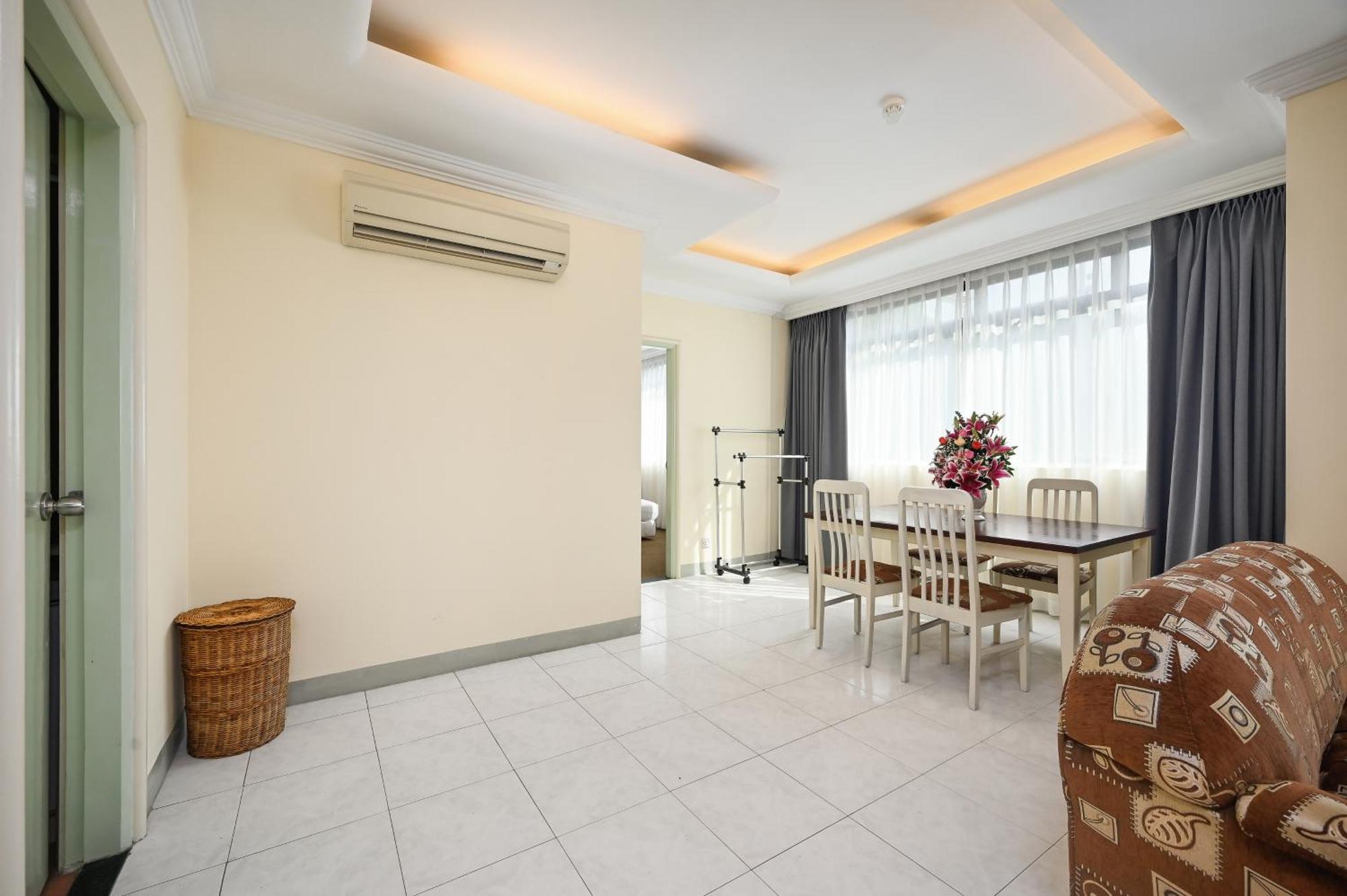 Cityview Serviced Apartment & Hotel Хошимин Экстерьер фото