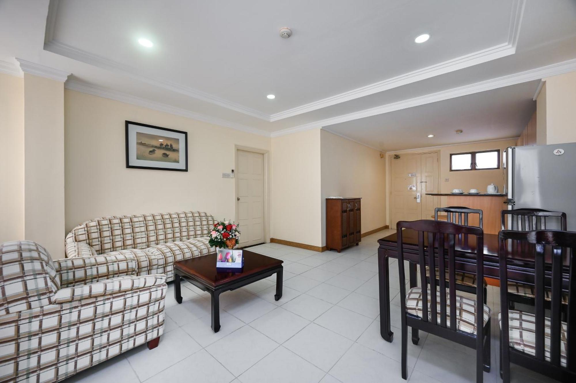 Cityview Serviced Apartment & Hotel Хошимин Экстерьер фото