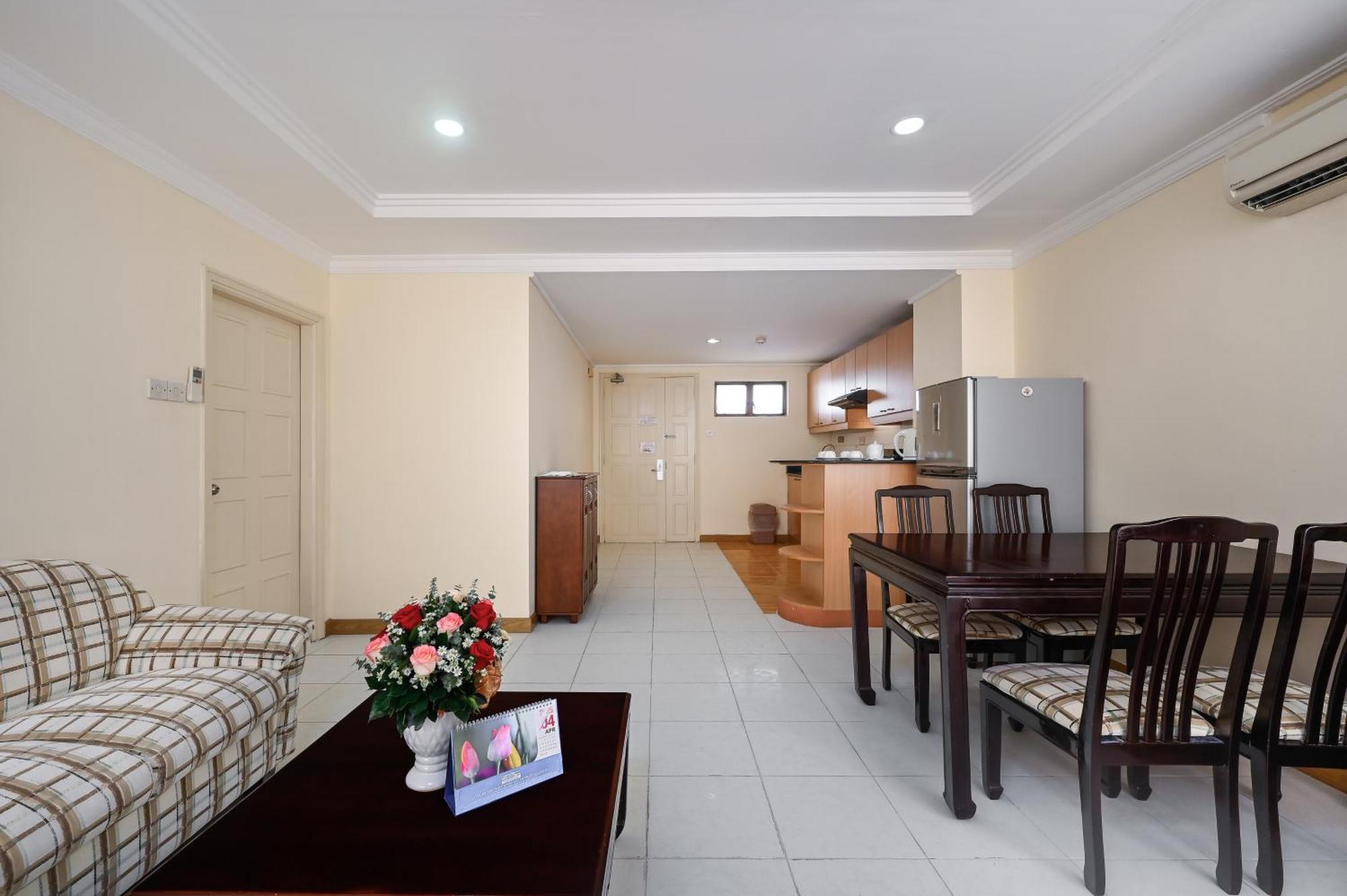 Cityview Serviced Apartment & Hotel Хошимин Экстерьер фото