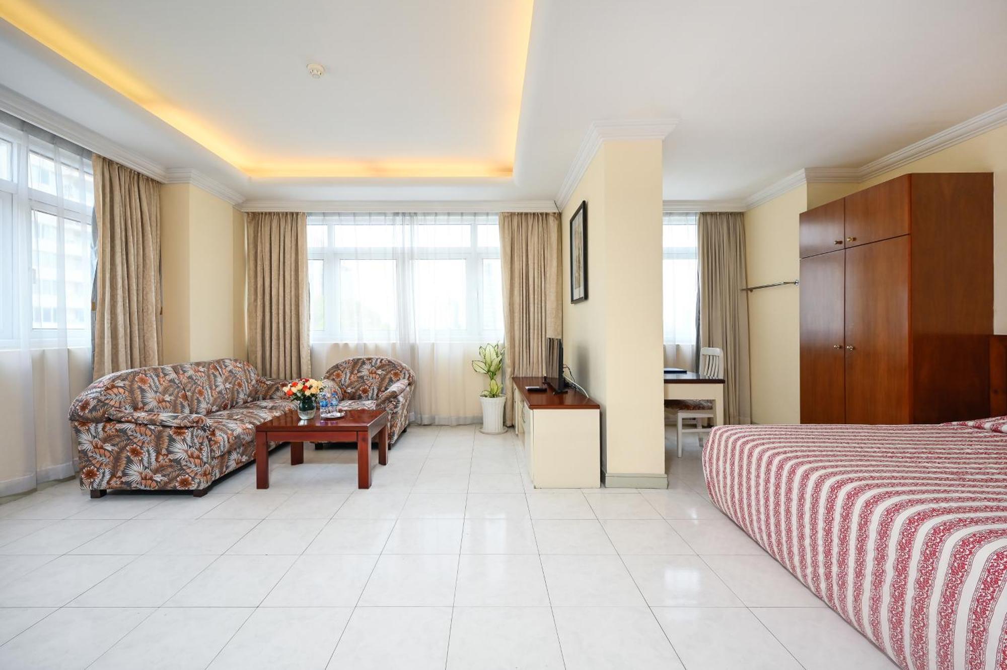 Cityview Serviced Apartment & Hotel Хошимин Экстерьер фото